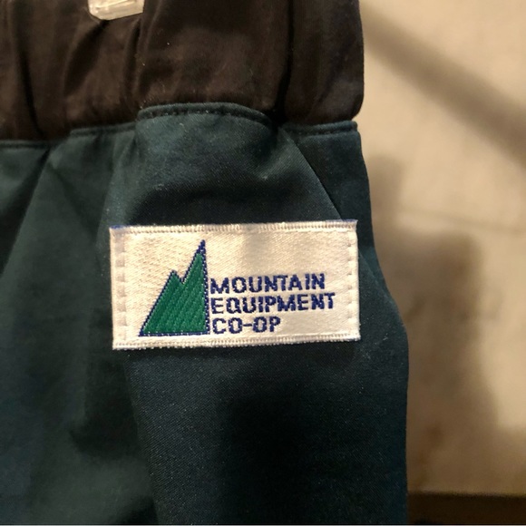 Vintage MEC ( Mountain Equipment Coop) Bike/Hike Adventure Pants - Picture 3 of 7